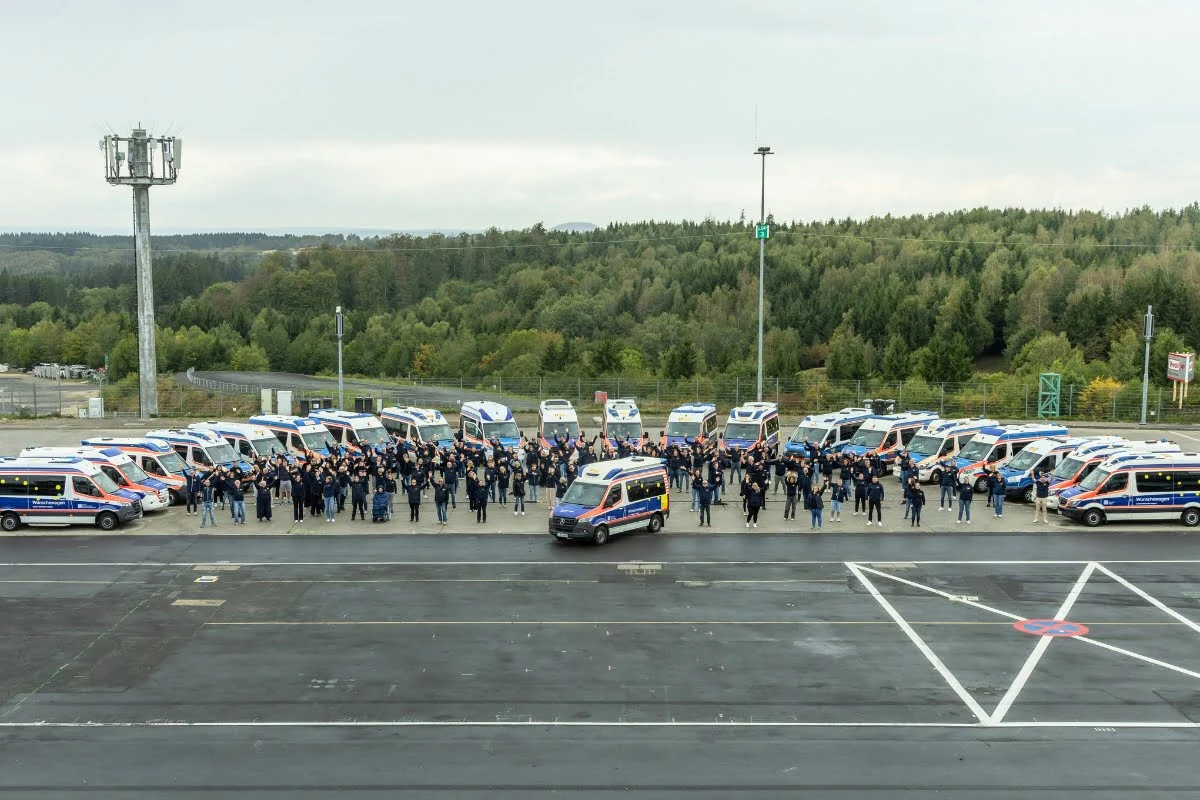 Letzte Wünsche wahr werden lassen: ASB-Wünschewagen-Netzwerk tagt am Nürburgring