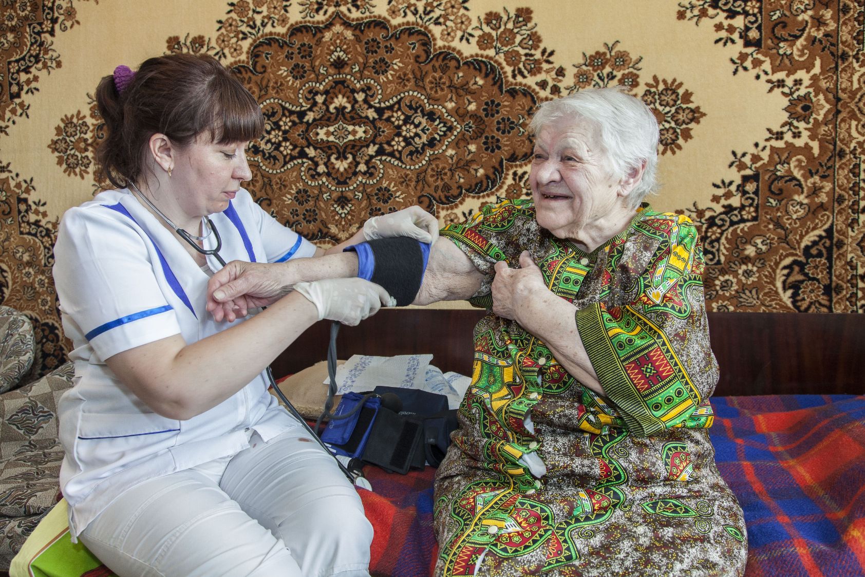 Pflegedienst fuer Ueberlebende des NS-Regimes in Charkiw, Ukraine