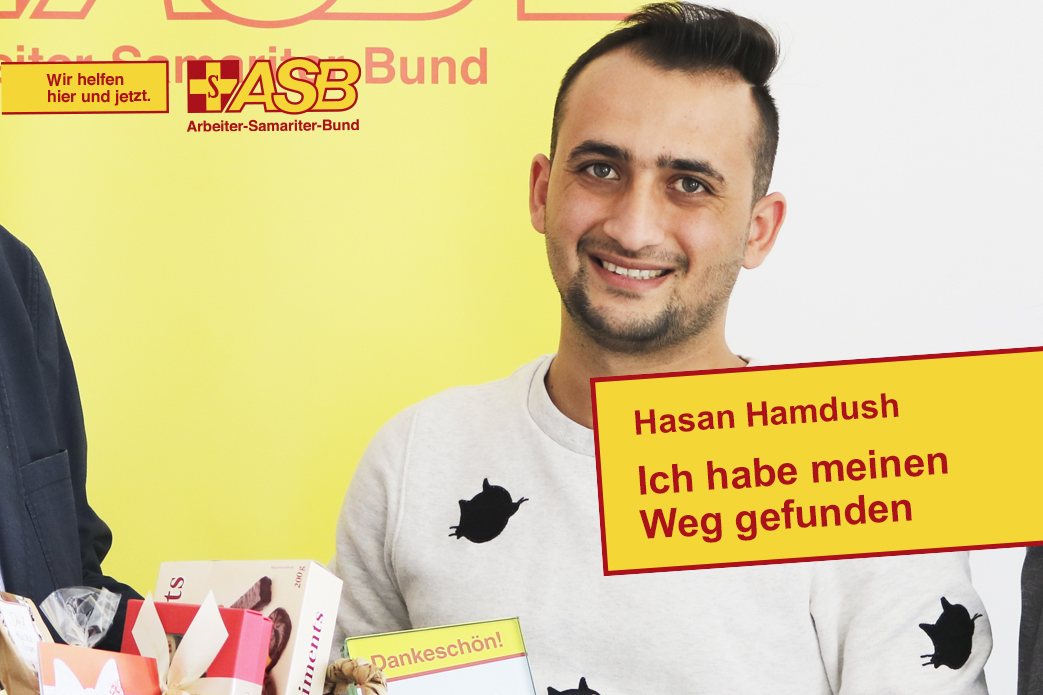 Freiwilliger des Monats Oktober Freiwilliger Hasan Hamdush bei der Ehrung zum Freiwilligen des Monats Oktober