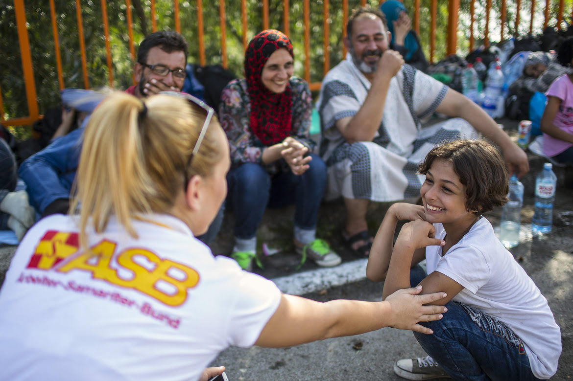 Serbia-ASB_team_member_with_children_at.jpg