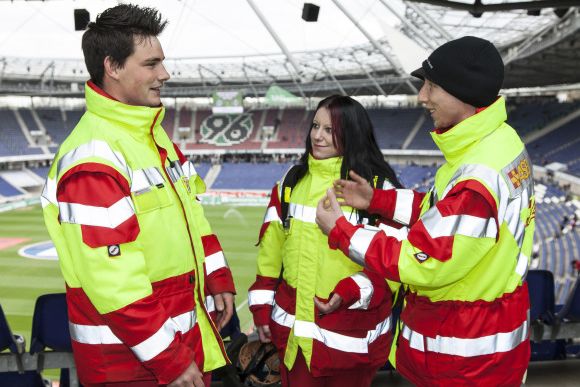 Freiwilligenstudie-2013-Freiwillige-Rettungssanitaeter-Stadion-Hannover