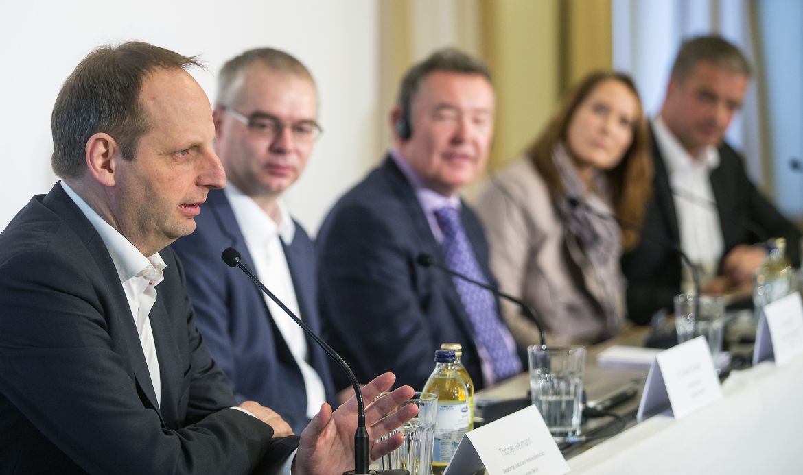 160125-Senator-Thomas-Heilmann-Pressekonferenz-Chromebooks.jpg