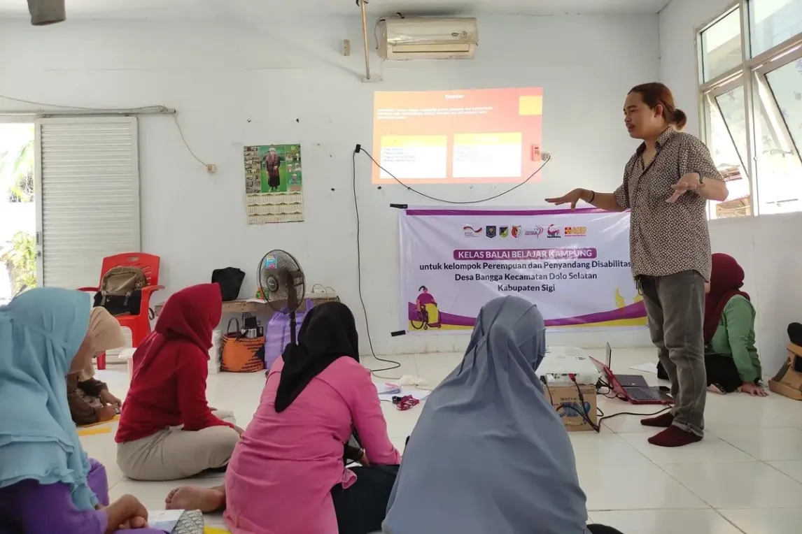 Village learning center in bangga village.webp