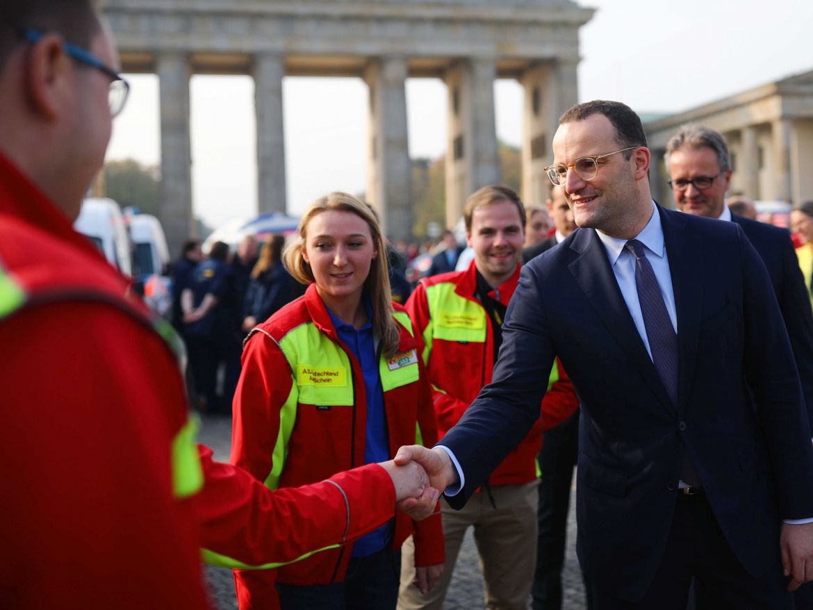 ASB-Wünschewagen-Letzte-Wünsche-wagen-Sternfahrt-Brandenburger-Tor-Ulrich-Bauch-Jens-Spahn (59).jpg