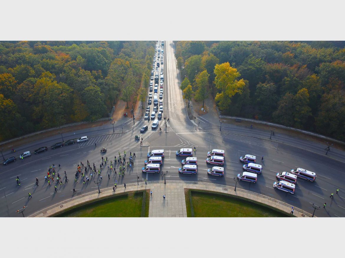 ASB-Wünschewagen-Letzte-Wünsche-wagen-Sternfahrt-Brandenburger-Tor-Ulrich-Bauch-Jens-Spahn (38).jpg