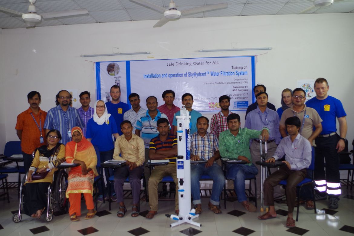 asb-bangladesch-training-trinkwasserfilter-gruppenfoto.jpg