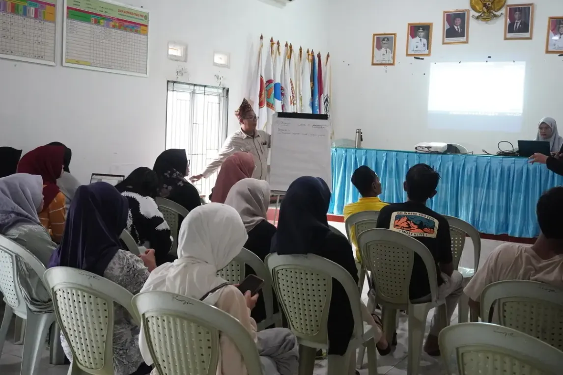 In-depth analysis of business potential, training needs, markets, and value chains in Kunjir village.webp