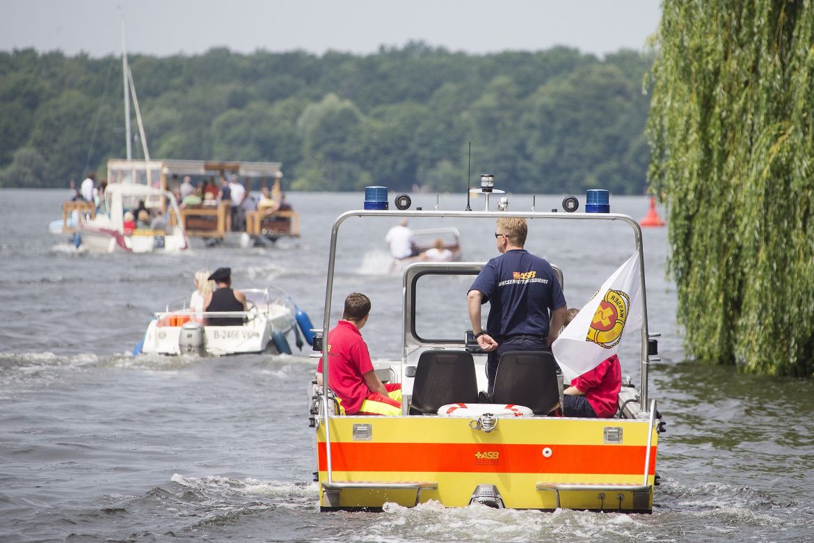 ASB-Wasserrettung in Berlin-Koepenick 