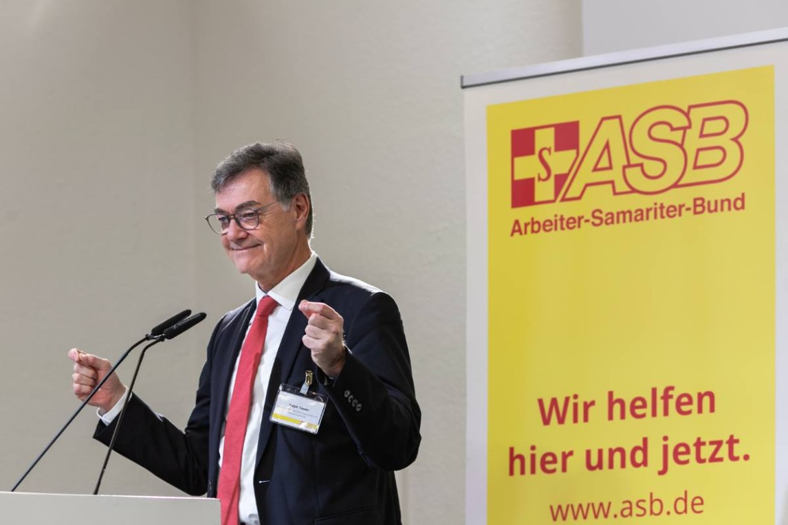 In seiner Keynote sprach Ralph Tiesler, Präsident des Bundesamts für Bevölkerungsschutz und Katastrophenhilfe (BBK), von einer „fundamentalen Zeitenwende“. Foto: Katarzyna Mazur